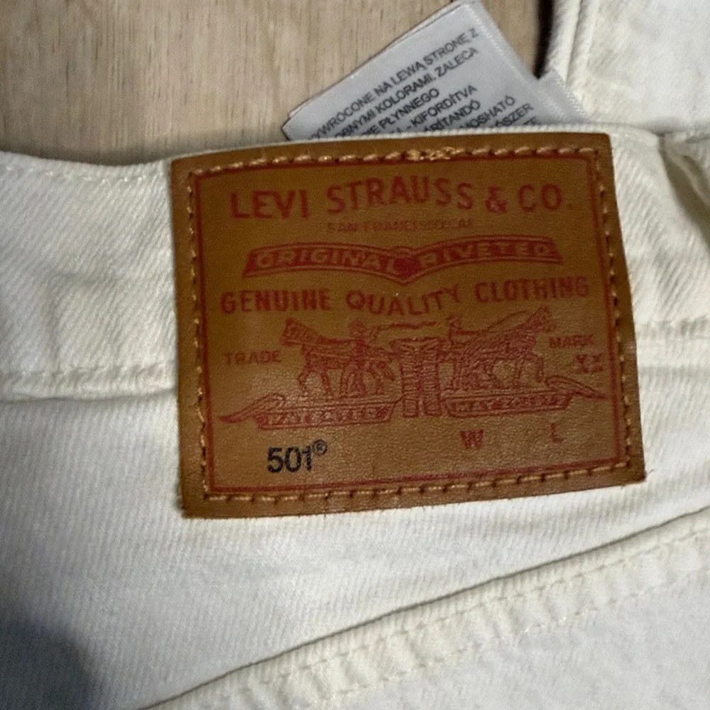 Levi's 501® Ankle Women's Jeans - Picture 6 of 10